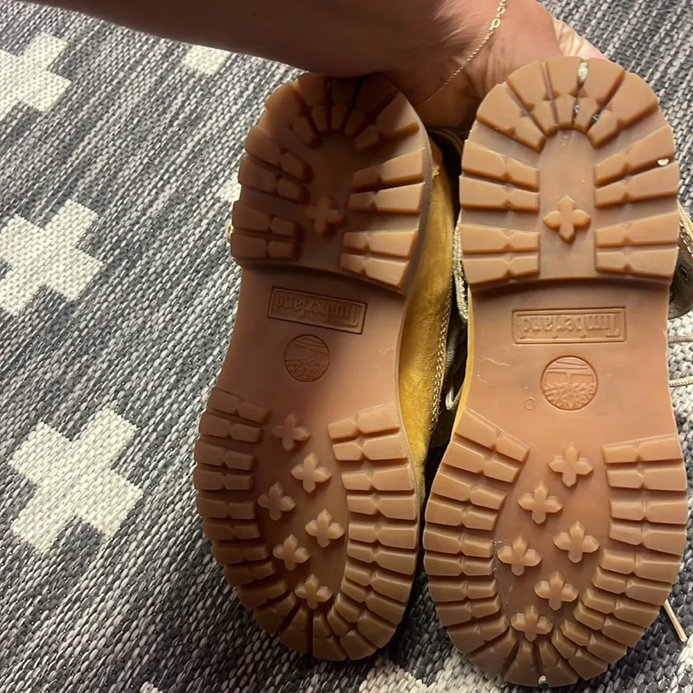 Timberland Size 7 Boots Women’s - Picture 5 of 6